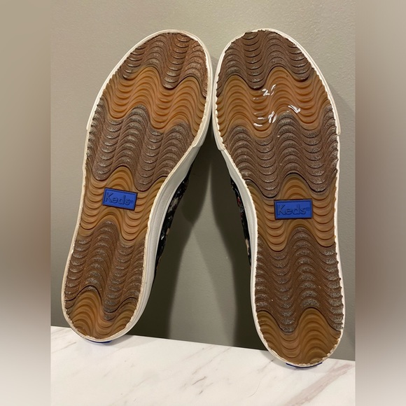 KEDS Double Decker Black Floral Slip on Sneakers Womens Size 8M EUC Water Color - Picture 8 of 9